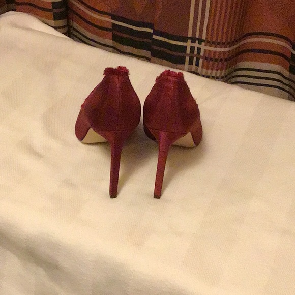 Shoes - Picture 3 of 7